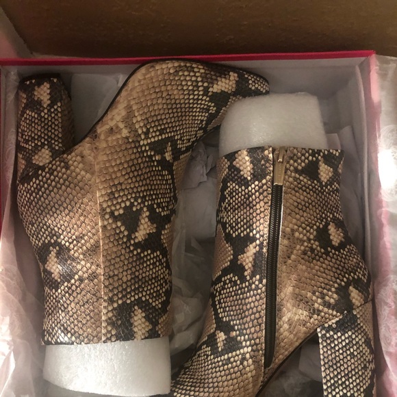 Shoes - Snake Print Booties